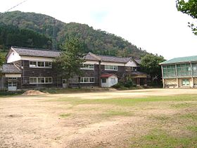 岩美町立蒲生小学校