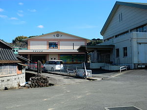 西原村立河原小学校