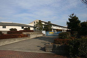 東松山市立白山中学校