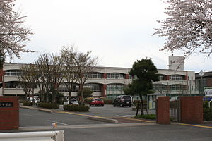 東松山市立南中学校