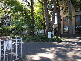 日本学園中学校