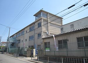 堺市立殿馬場中学校