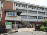 柏原市立玉手中学校