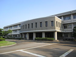 富山県立高岡高等学校